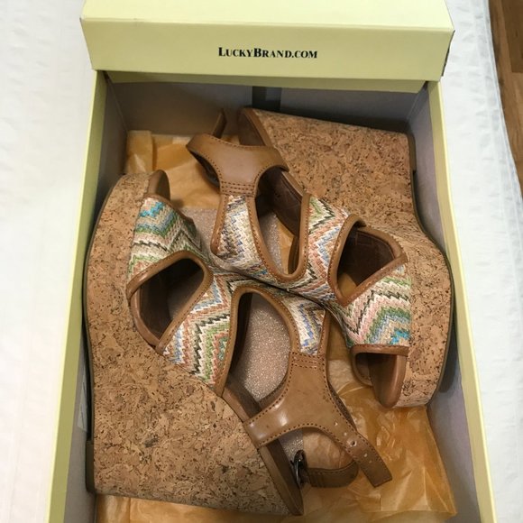 Lucky Brand Riedel Woven Cork Wedge - Picture 2 of 4